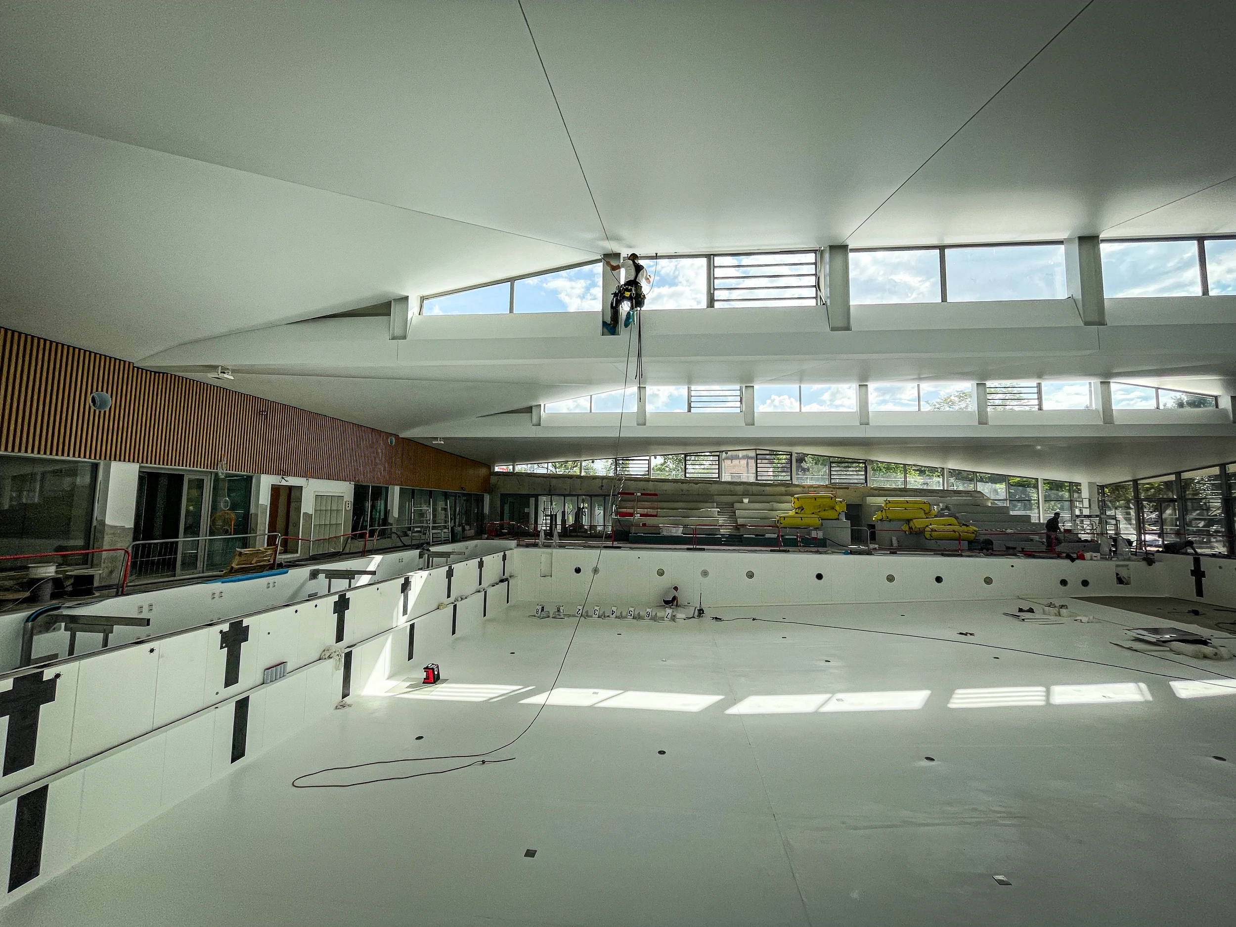 Intervention de cordistes MS Access pour nettoyage, complexité maximale chez GTM BÄTIMENT AQUITAINE à Pessac (bâtiment) – 3